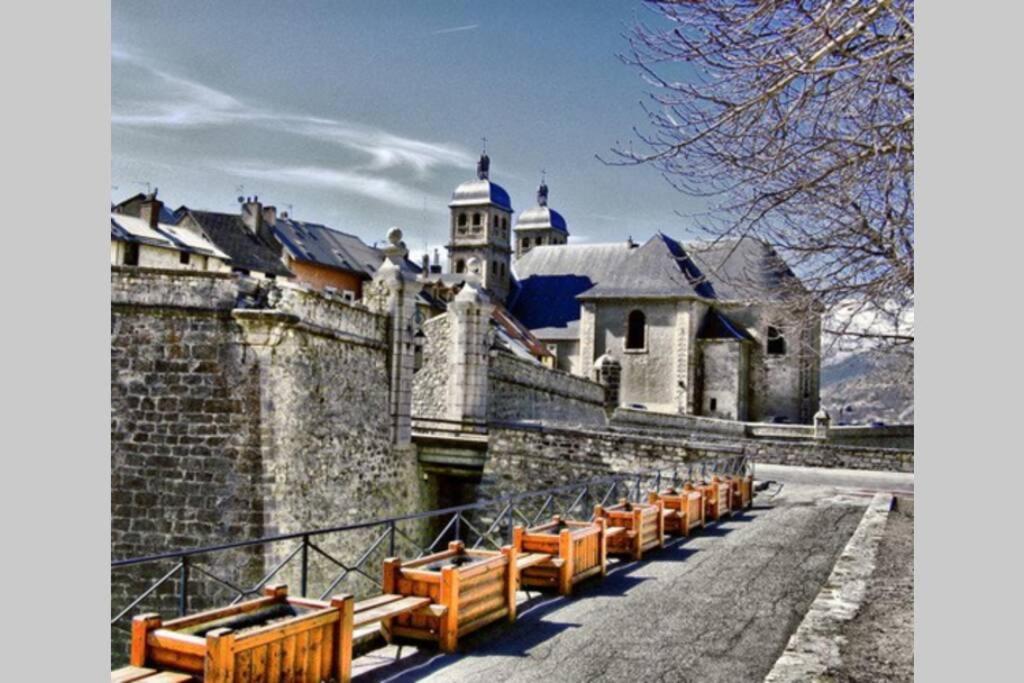 Briançon Studio Ideal 2 Personnes Et/Ou Avec 2 Enfants מראה חיצוני תמונה